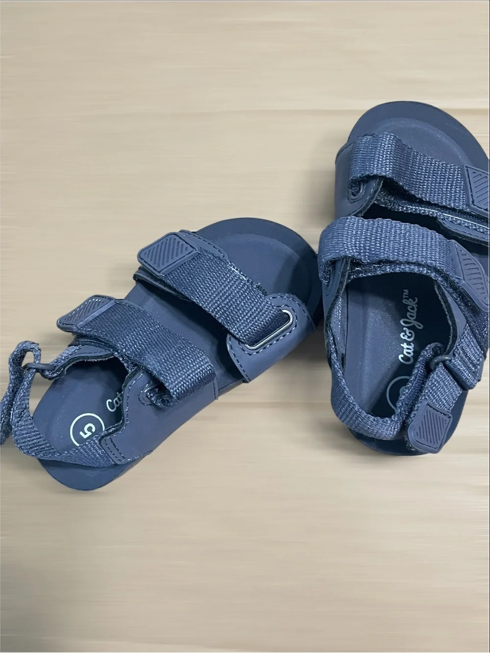 Cat & Jack Navy Blue Hook-and-Loop Boy Sandals